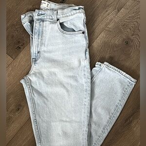 Casual Light Wash Denim Jeans